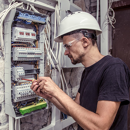 Rozdzielnie elektryczne w domach jednorodzinnych
